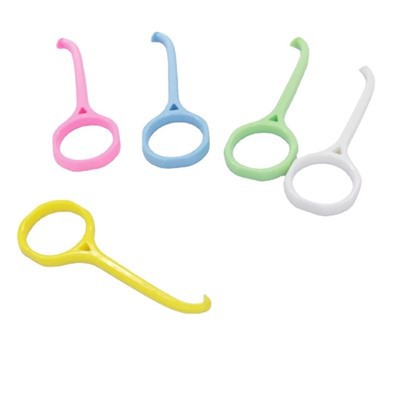 သွားနှင့်ခံတွင်းဆိုင်ရာပြဿနာများနှင့် ဆက်စပ်၍ အသံမြင့်သူများတွင် သွားညှိဆေးဝါ...